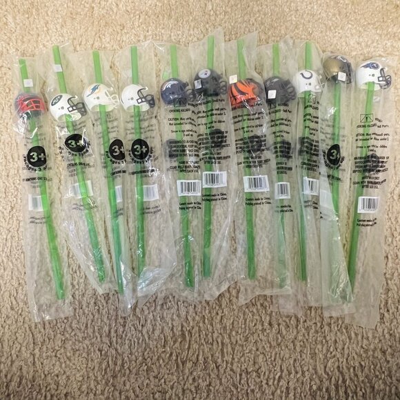 NFL Vintage Collectible Football Helmet Straws American Conference Sport RARE - Picture 1 of 4